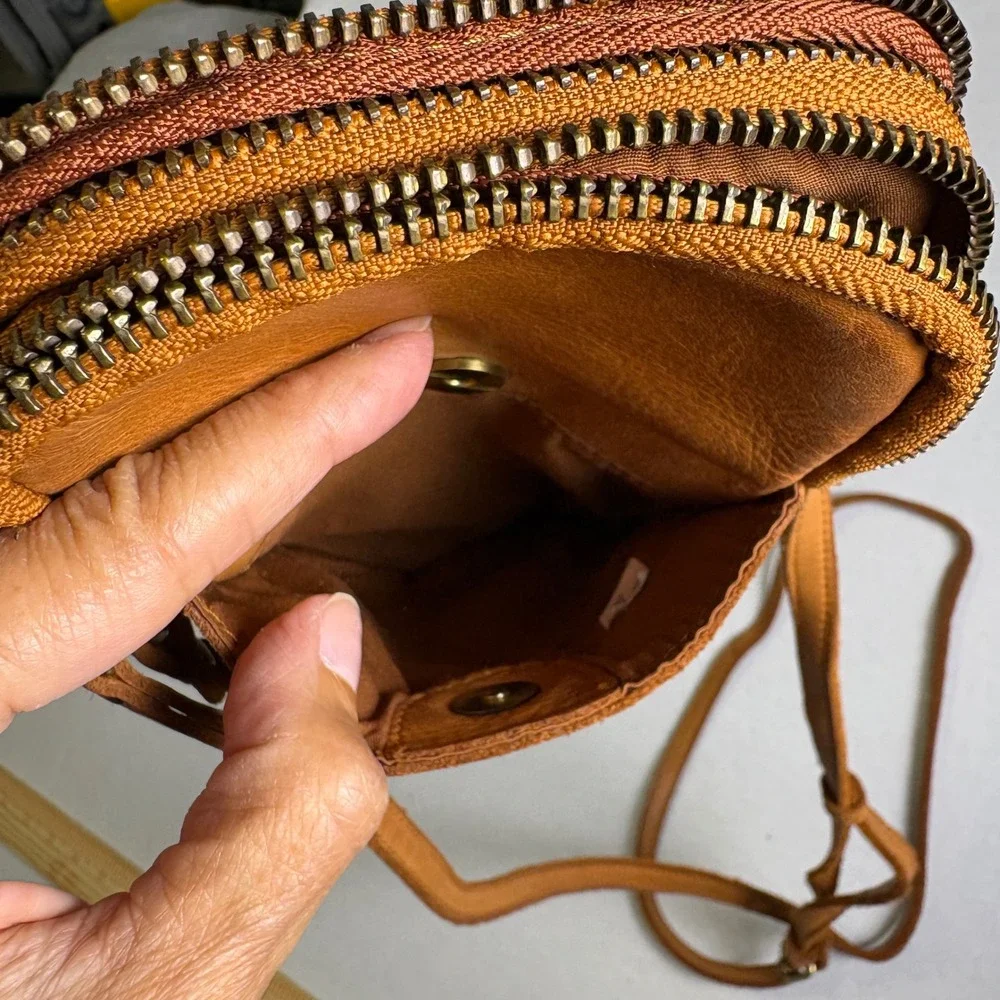 Marta Ponti Crossbody Bag Tan Small